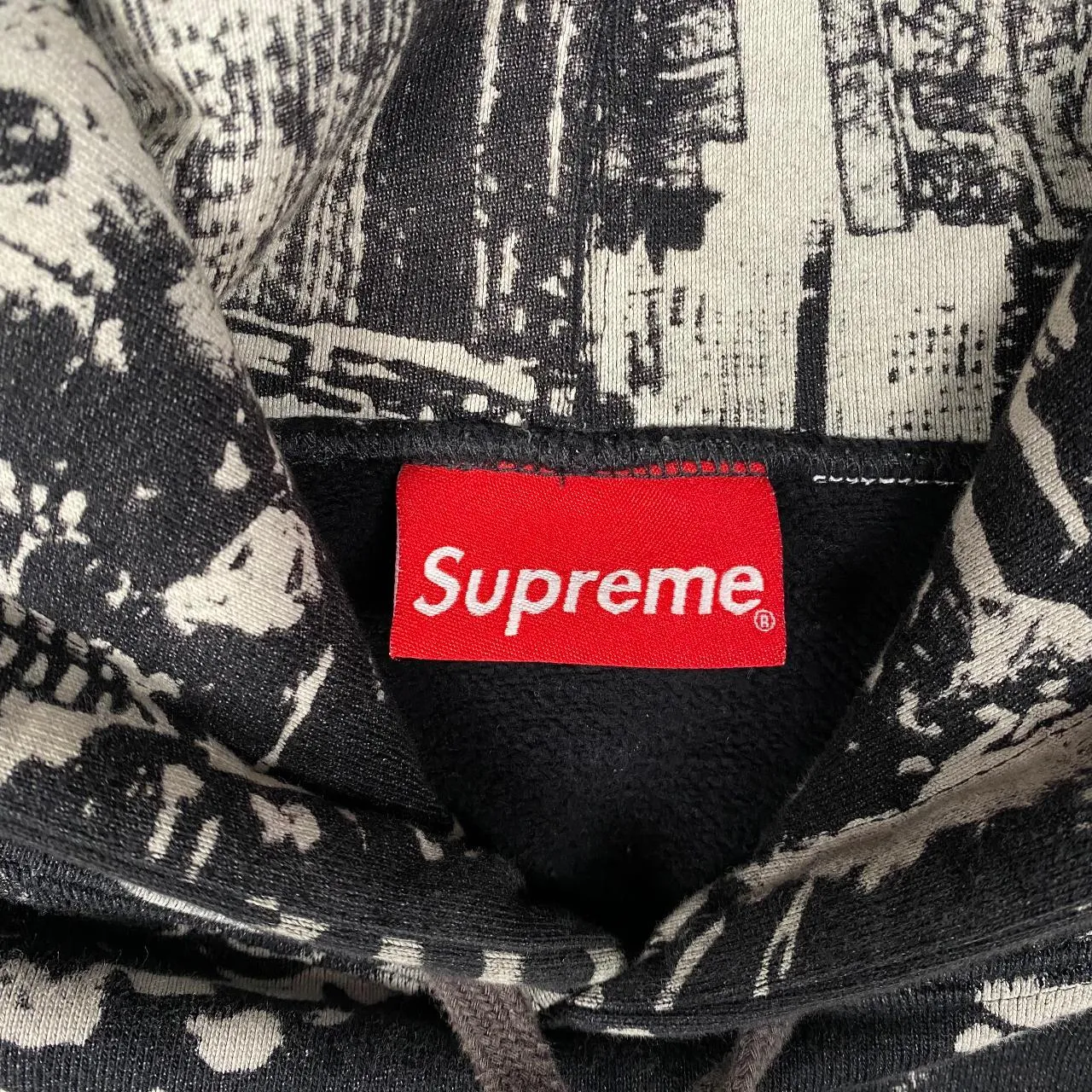 Authentic SS20 Supreme Miles Davis Hoodie (L)