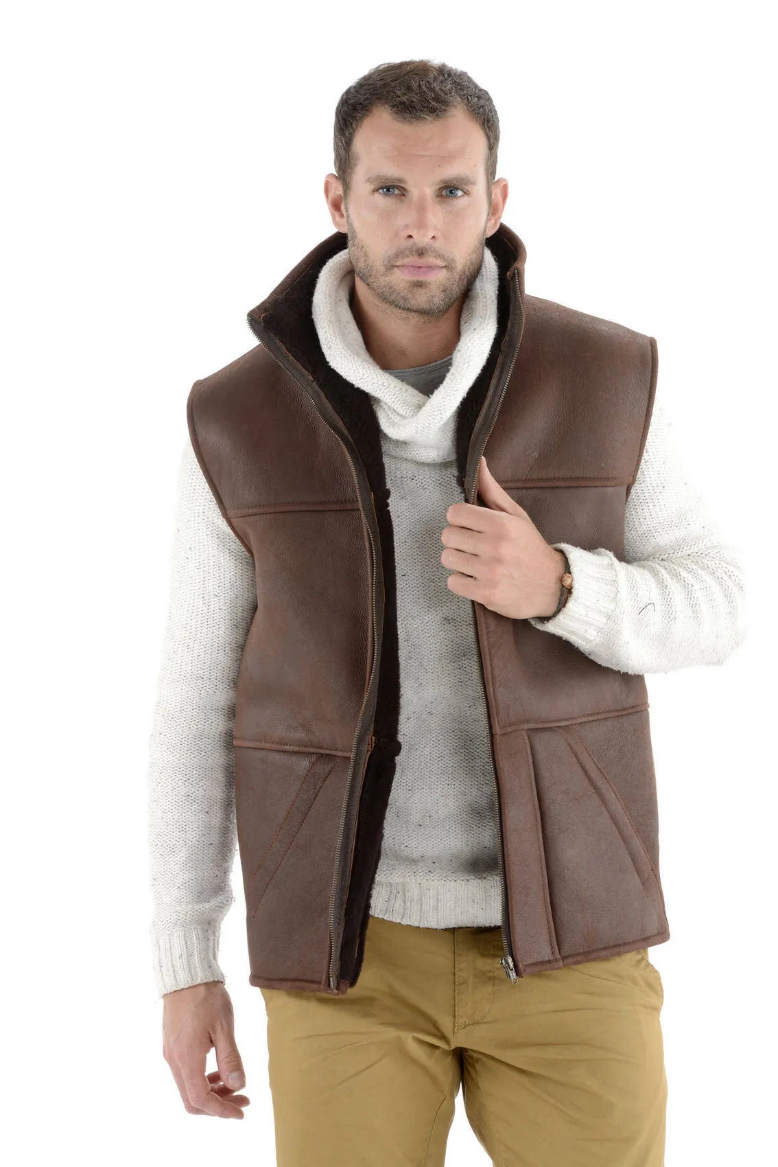 Brown sheep vest cauterets