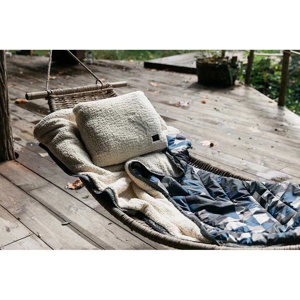 CloudTouch Blanket