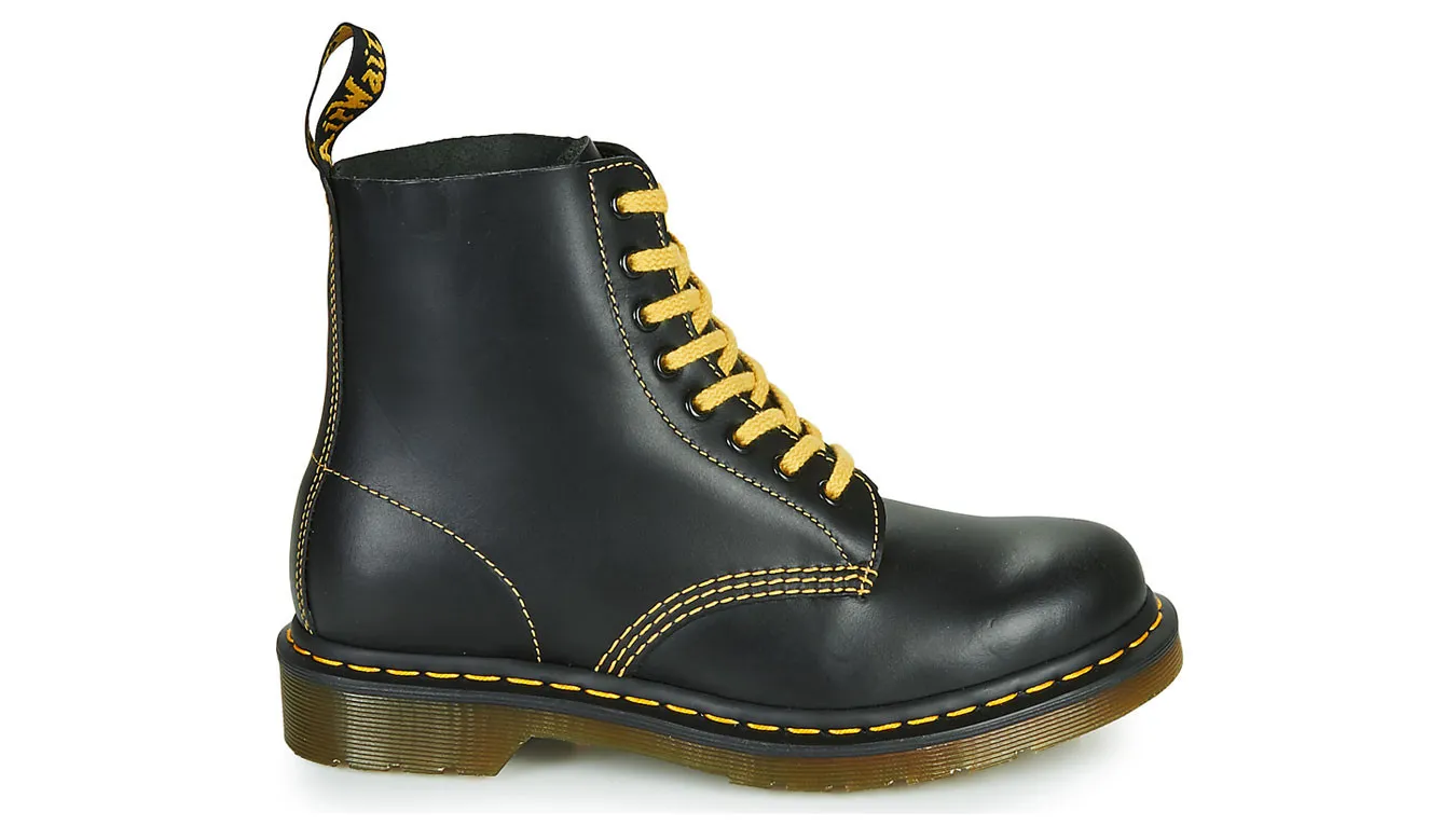 Dr. Martens 1460 Pascal