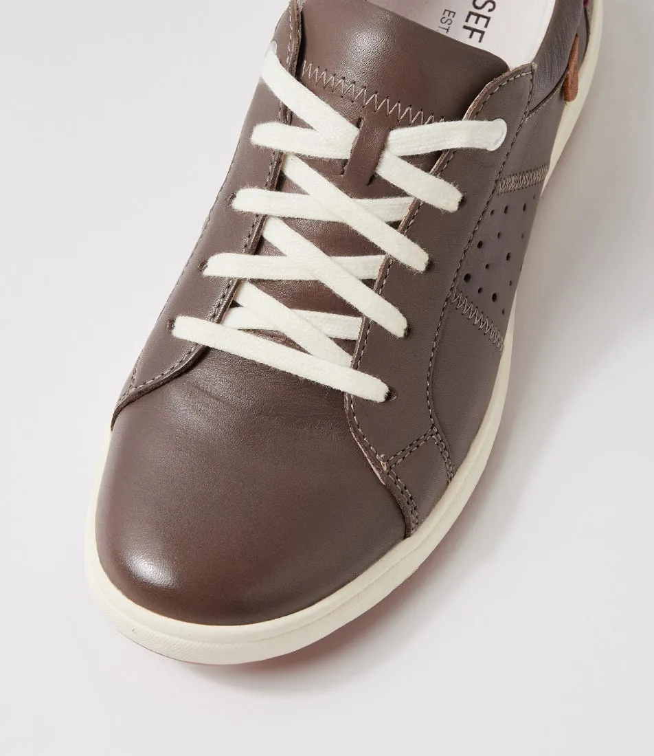 JOSEF SEIBEL Caren 1 Grau Leather Sneakers