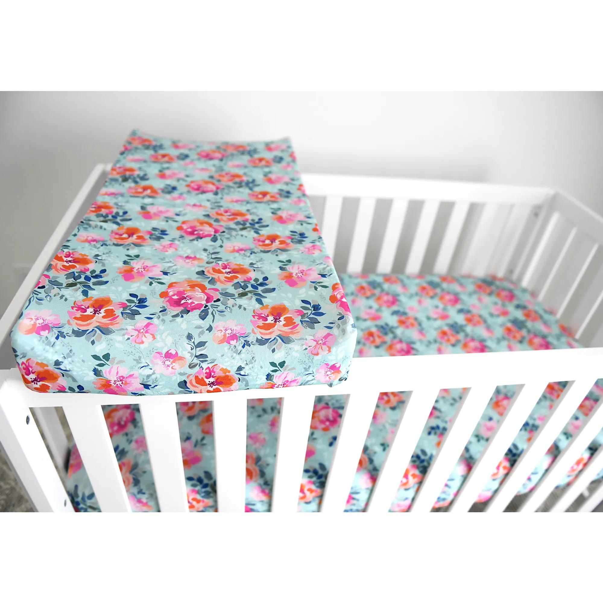 Molly Floral Crib Sheet