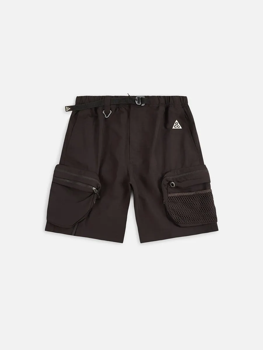 NIKE ACG Snowgrass Cargo Shorts - Brown