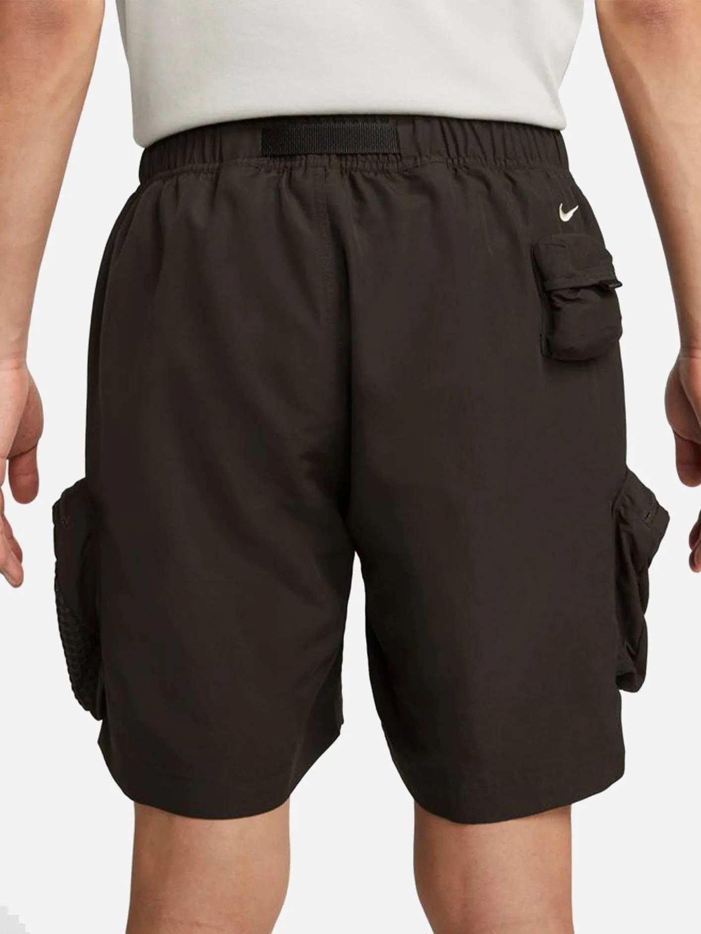 NIKE ACG Snowgrass Cargo Shorts - Brown