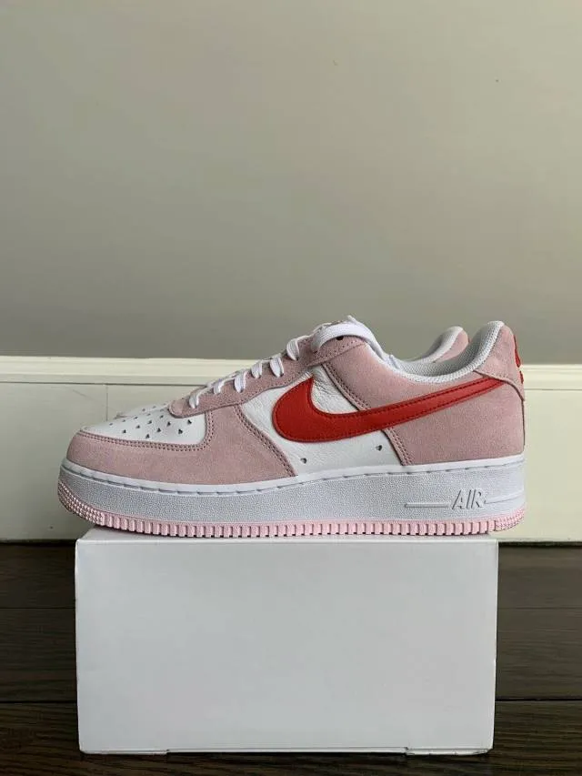 Nike Air Force 1 ’07 Valentine’s Day