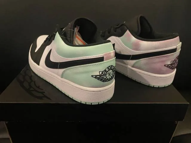 Nike Air Jordan 1 Low SE Tie-Dye 11.5 White Mint Foam Bl...