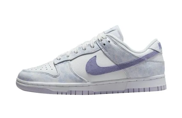 Nike Dunk Low WMNS Purple Pulse