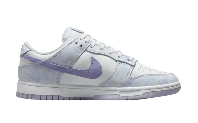 Nike Dunk Low WMNS Purple Pulse