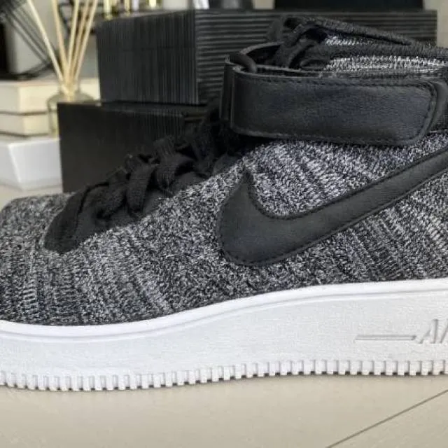 Nike Flyknit Air Force 1 Women Oreo-Black/gray/white