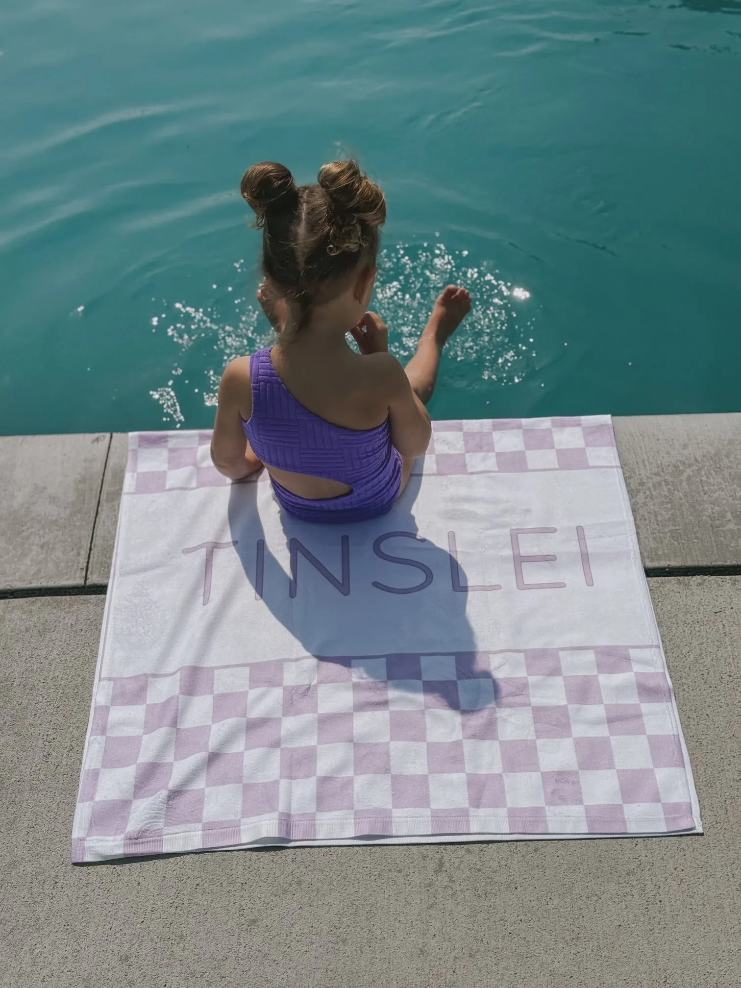 (PRE-ORDER) PERSONALIZED CHECKER BEACH TOWELS | VARIOUS STYLES