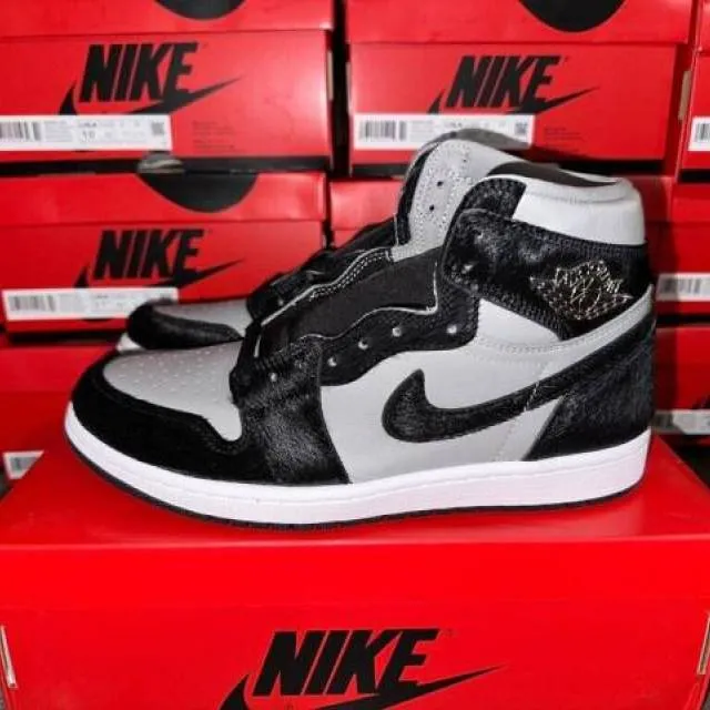 WMNS Nike Air Jordan 1 High OG Twist 2.0 Medium Grey 5-1...