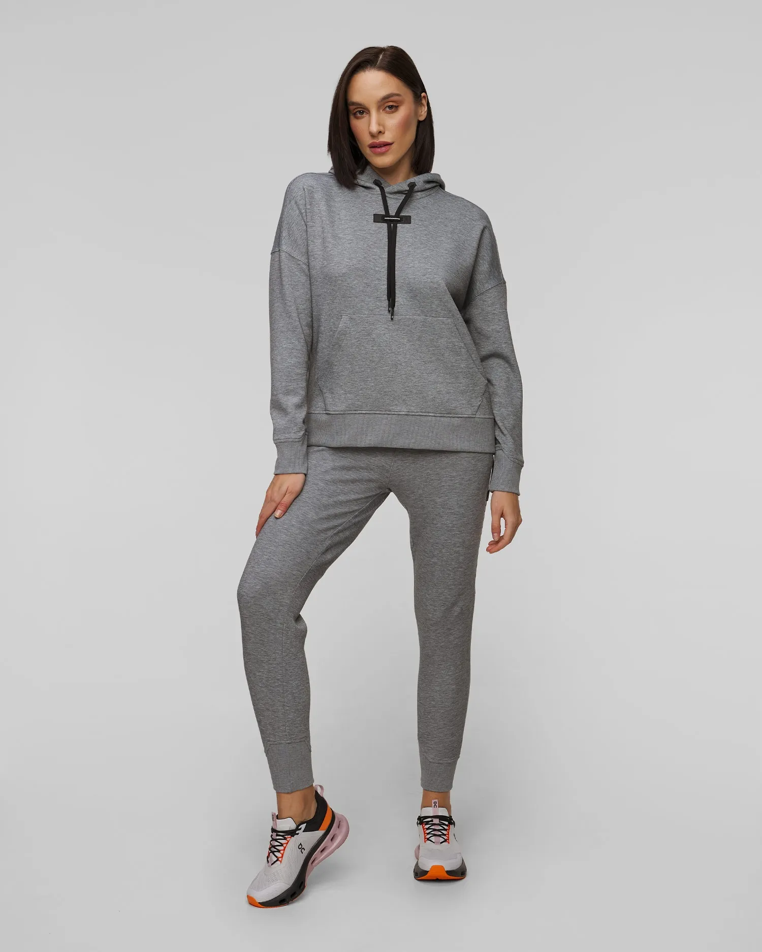 Women's On Running Hoodie 1WE11790423-grey