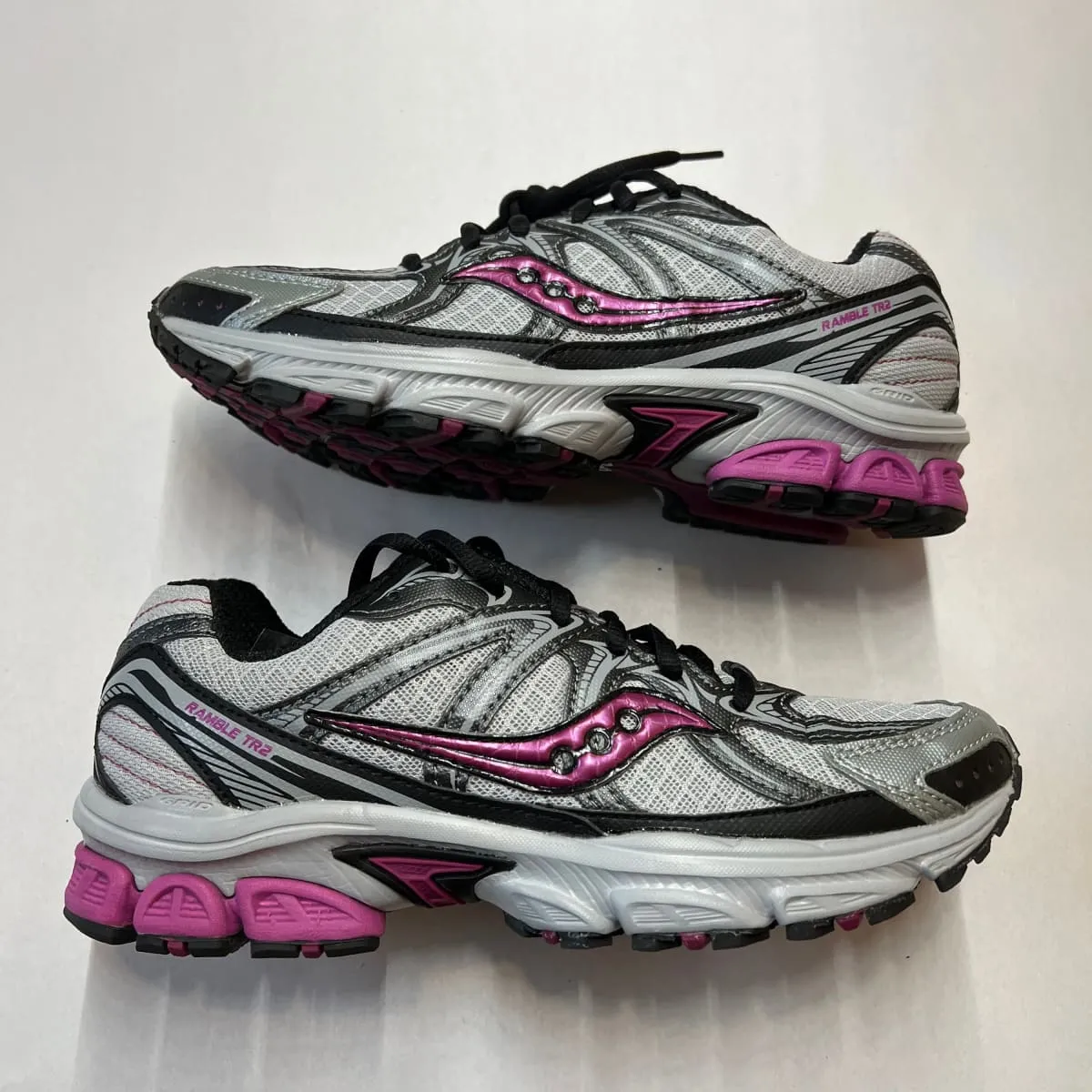 Women's Saucony Grid Ramble TR2 Trail Running Size 8.5M Preowned